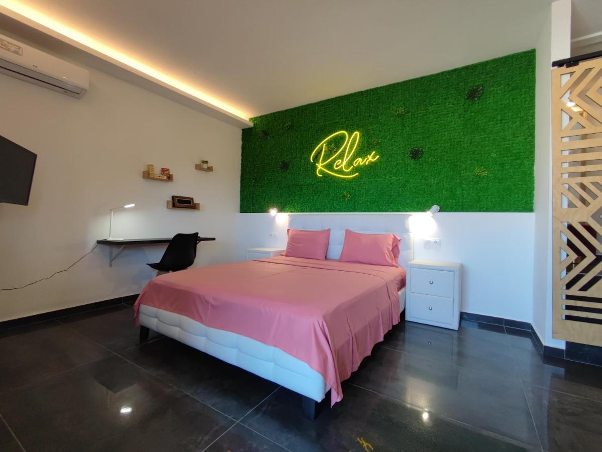 נאוס מרמרס Theasis 4 Luxury Studio With Sea View מראה חיצוני תמונה